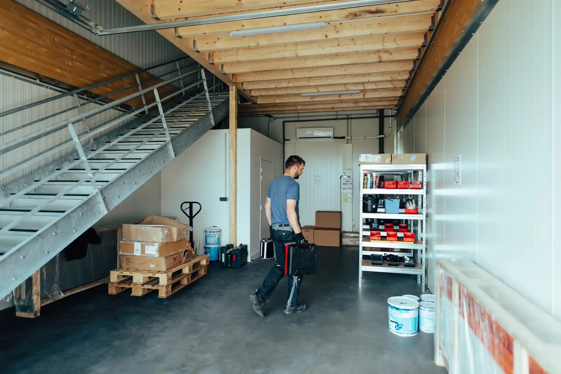Lager für Handwerker