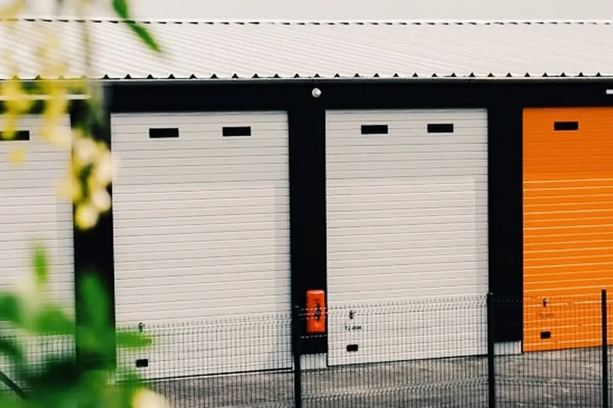 21 m²