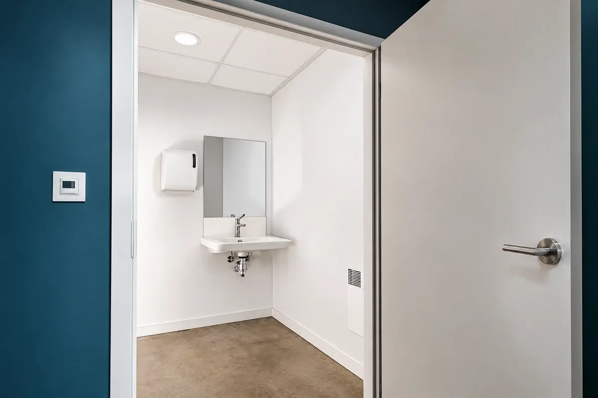 96 m²