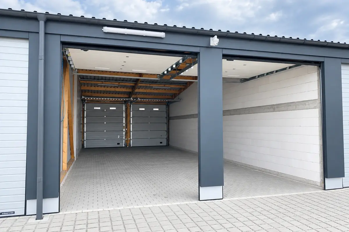 112 m²
