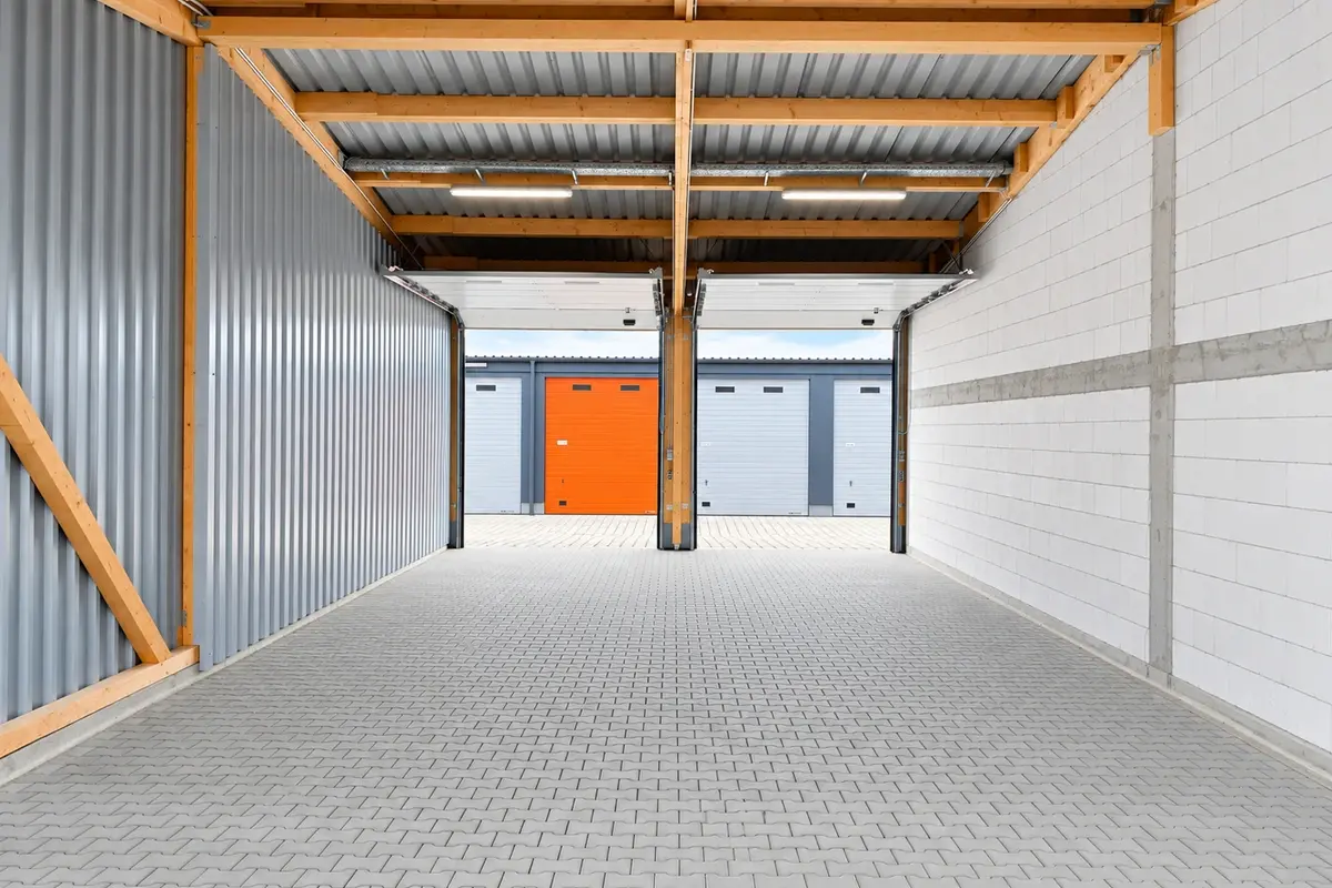 112 m²