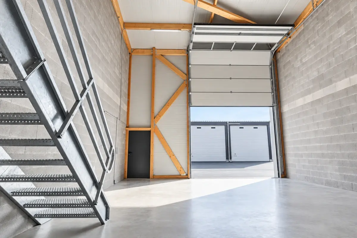 165 m²