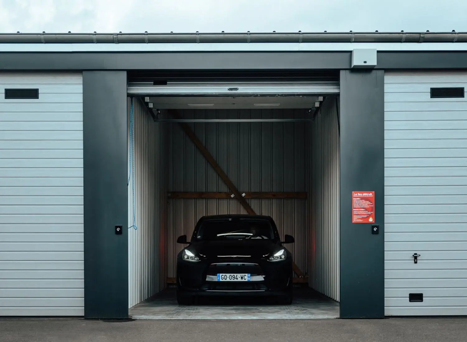 Auto in 28m² Garage abstellen
