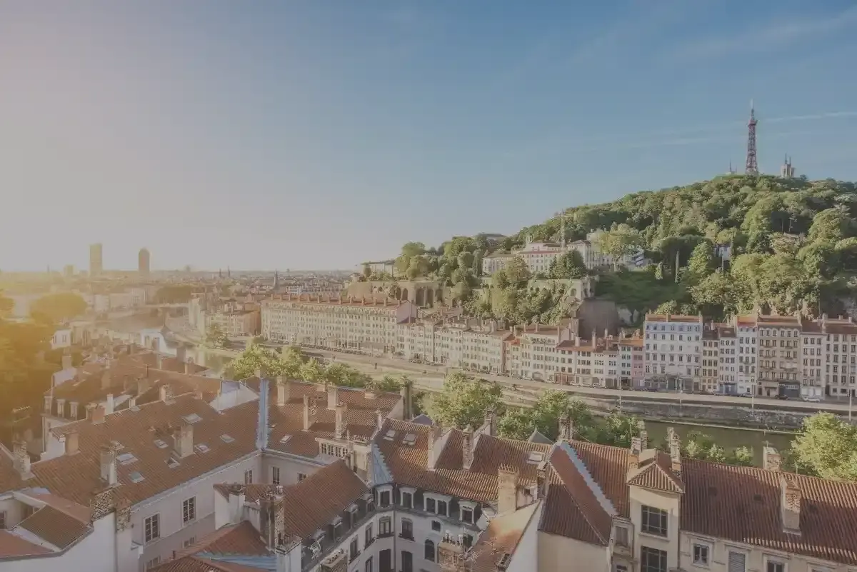 Region-Auvergne-Rhone-Alpes-location-box-local-dactivite Kopie