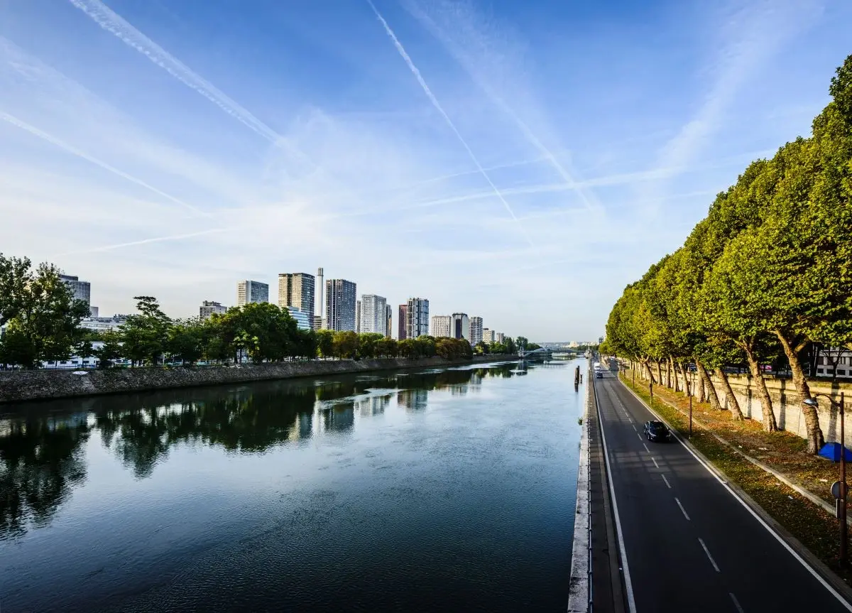 Region-ile-de-france-paris-location-box-local-dactivites